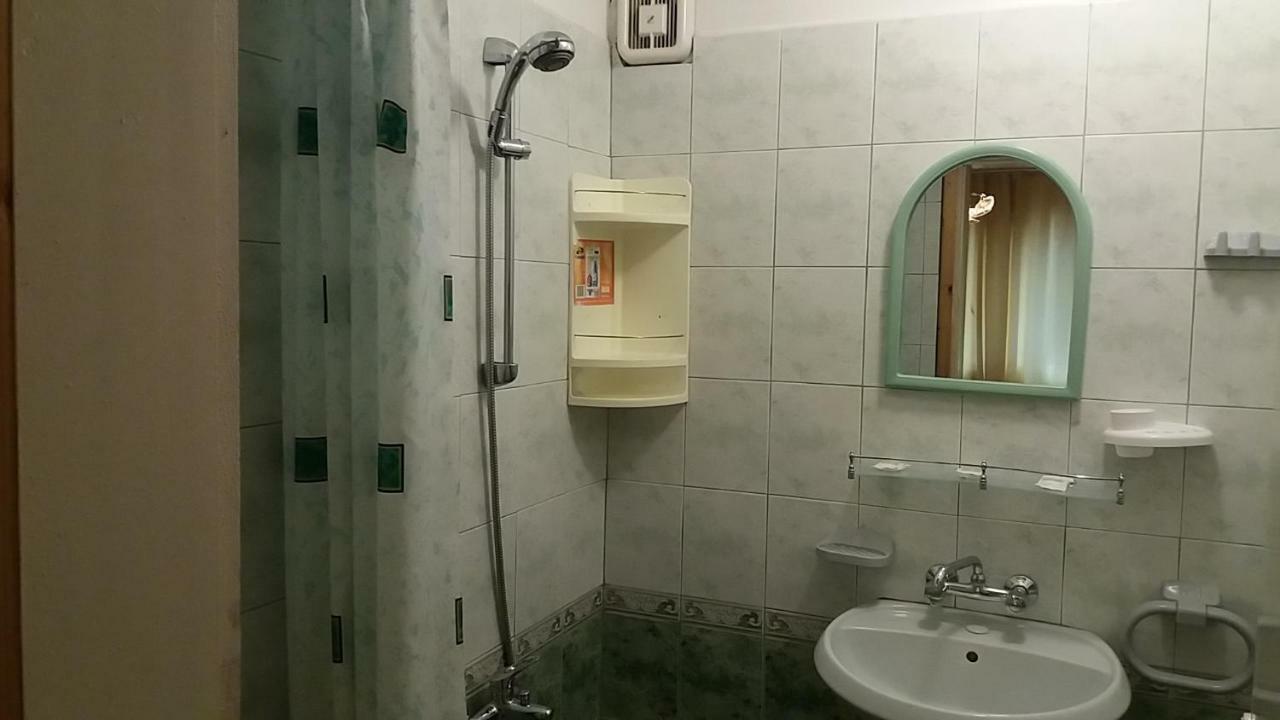 Vila Riviera 切尔诺莫雷茨 外观 照片